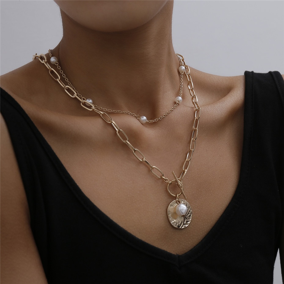 Women's Baroque Pearl Coin Pendant