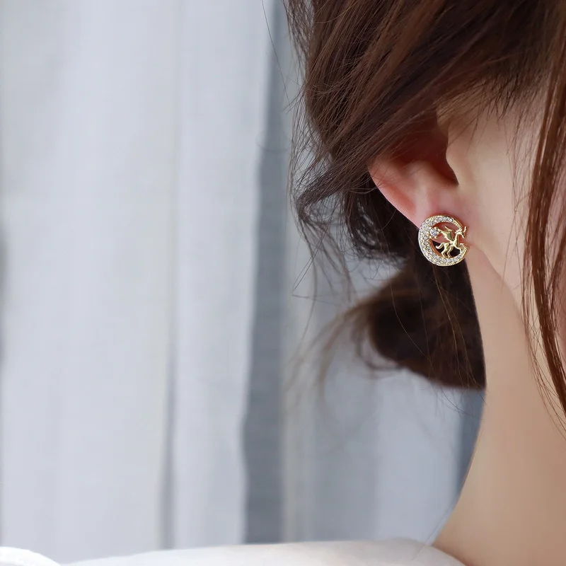 Trendy Cute Crystal Stud Earrings